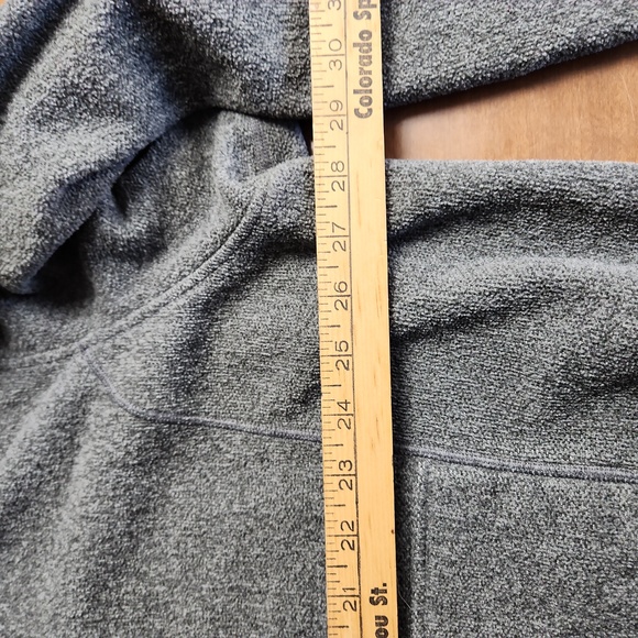 Duluth Trading Co Sweater - Picture 6 of 9